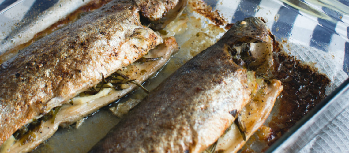 Fish with potato salad and homemade lemonade