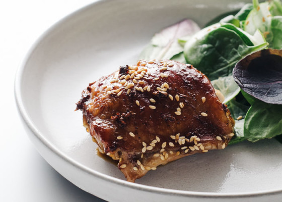 Easy Oven-Baked Sesame Chicken Thighs